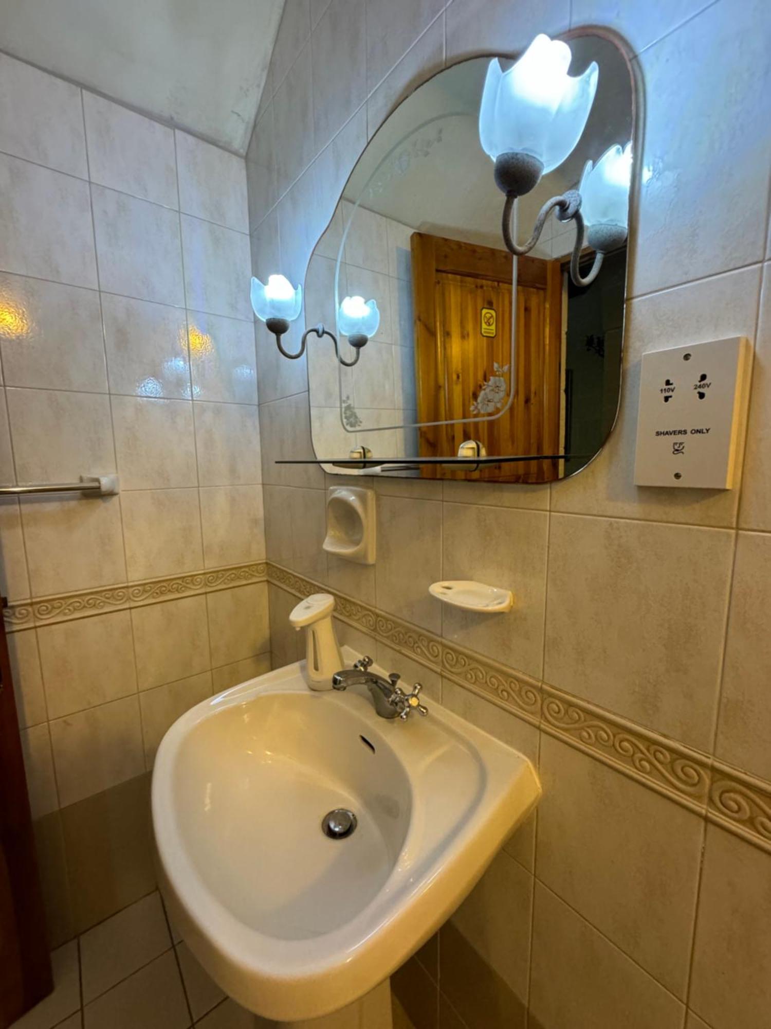 Tal-Bir Farmhouse Hotel Nadur Luaran gambar