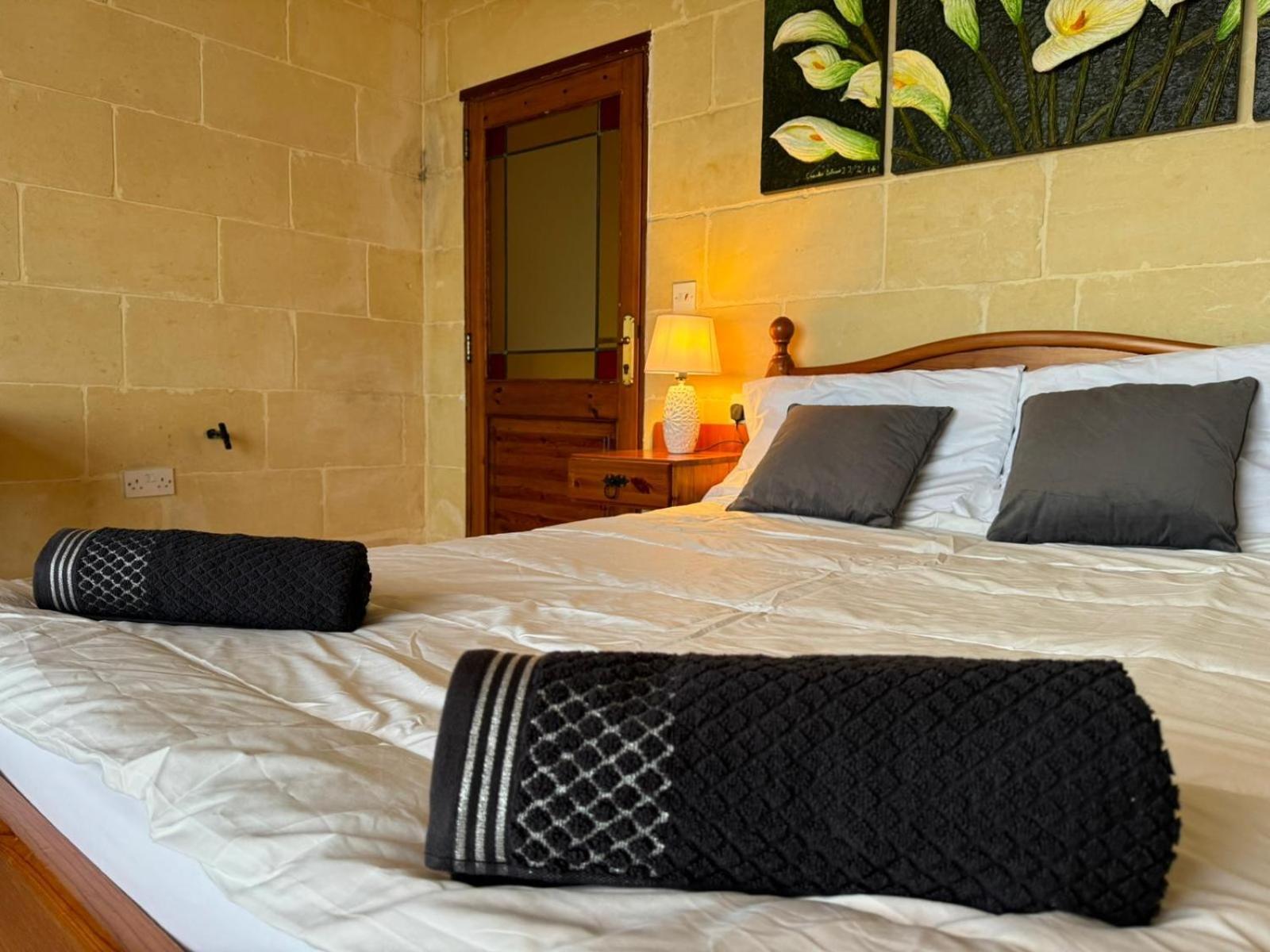 Tal-Bir Farmhouse Hotel Nadur Luaran gambar